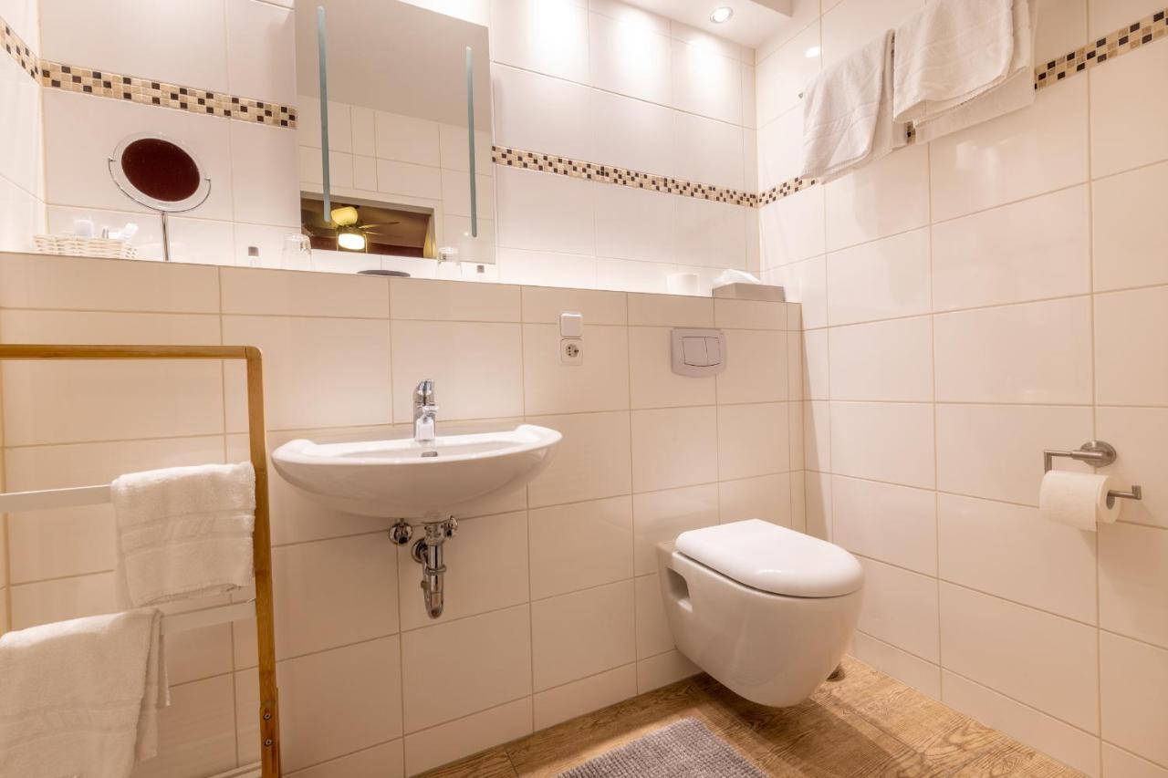 Zur Lindenau Hotel Ruedesheim am Rhein Luaran gambar